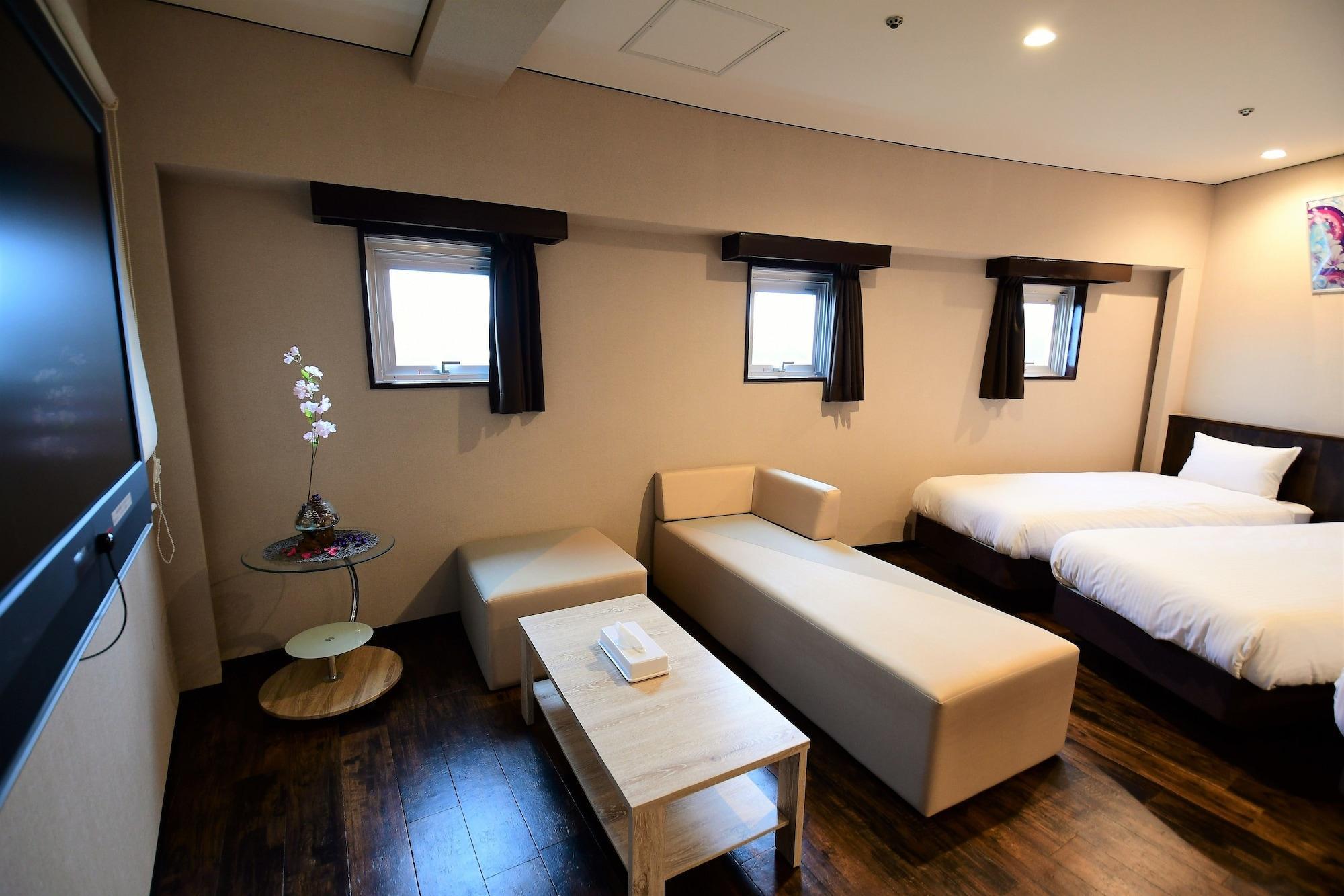 Rycom Crystal Hotel Okinawa Exteriör bild