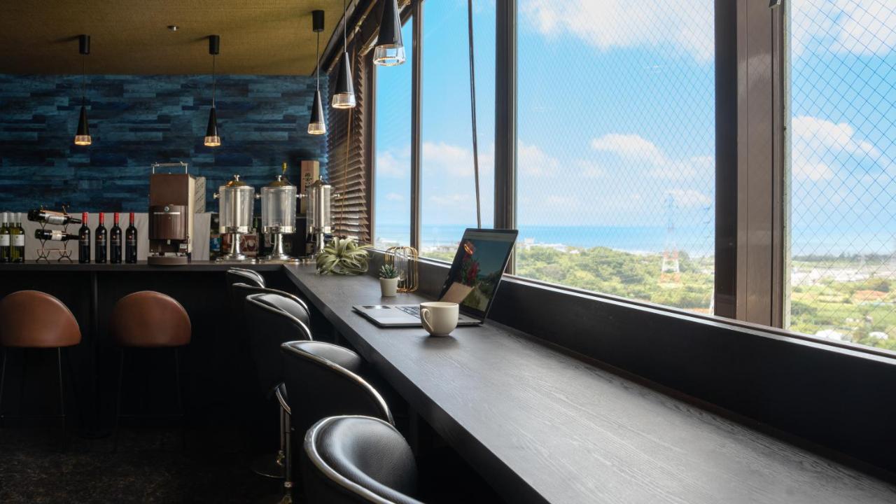 Rycom Crystal Hotel Okinawa Exteriör bild