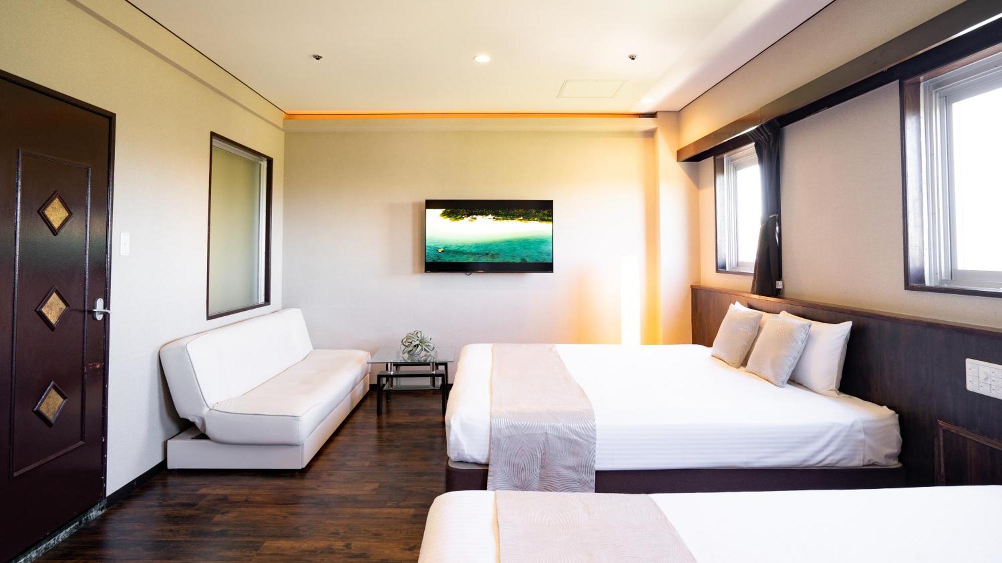 Rycom Crystal Hotel Okinawa Exteriör bild