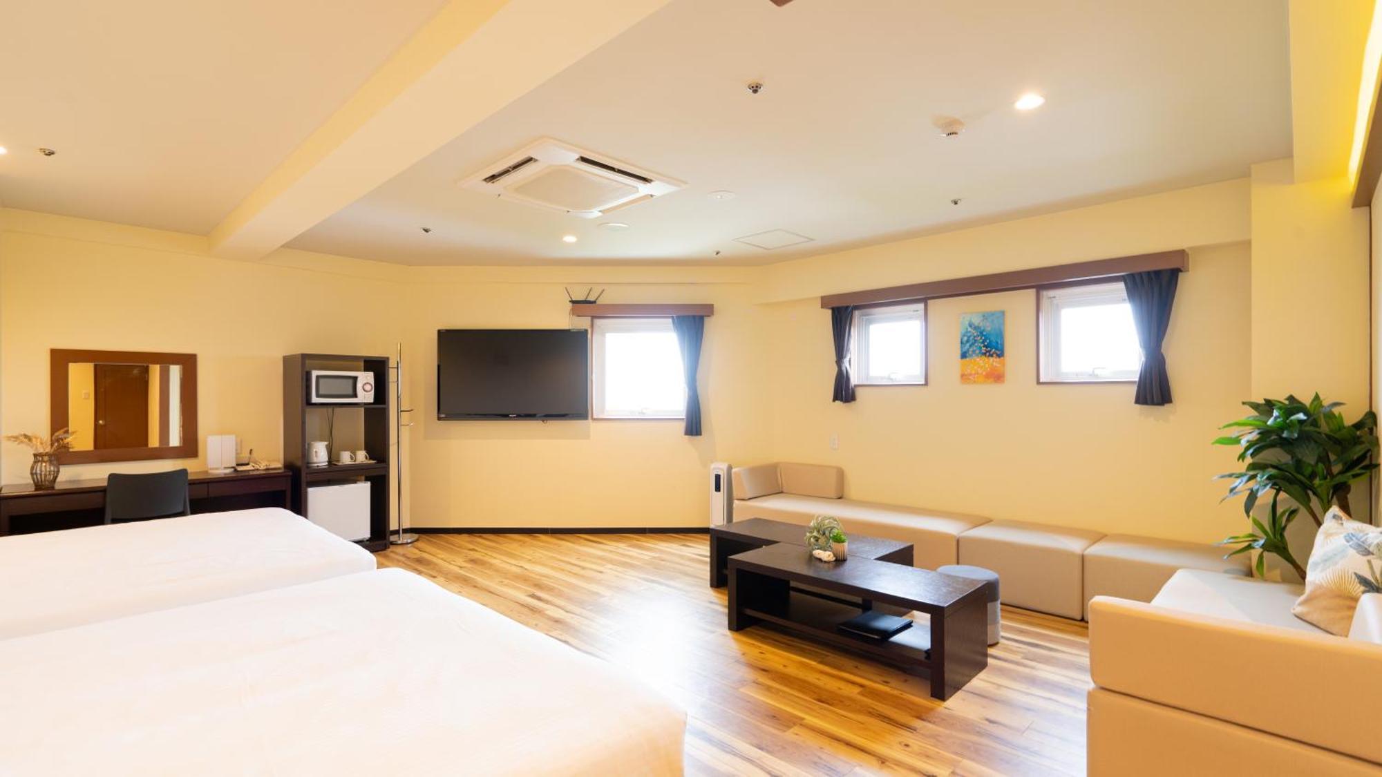Rycom Crystal Hotel Okinawa Exteriör bild